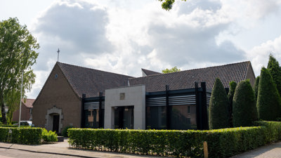 Kerk vooraanzicht 3